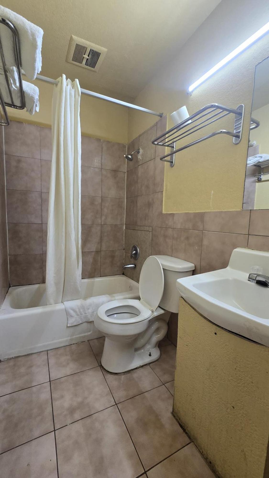 Super 7 Inn By Oyo San Antonio Nw Medical Center Екстер'єр фото