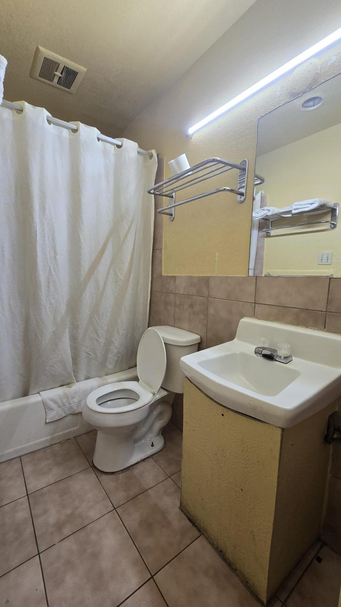 Super 7 Inn By Oyo San Antonio Nw Medical Center Екстер'єр фото